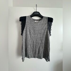 Top with lace details. Size S-M